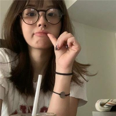 反派小叔偷听我心声